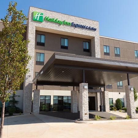 Holiday Inn Express & Suites - Kingfisher, An Ihg Hotel Exterior foto